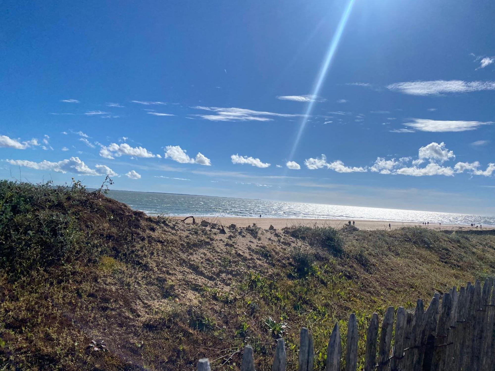 Appartement 1Er Etage Proche Centre-Ville, Plage Et Commerces, Balcon, Parking, Wifi Inclus - Fr-1-22-171 La Tranche-sur-Mer Εξωτερικό φωτογραφία